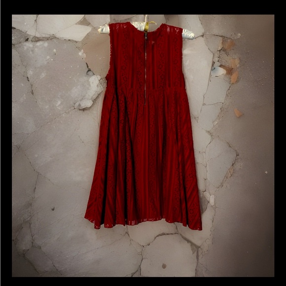 Free people tu es la red lace mini dress . XS - Picture 6 of 11